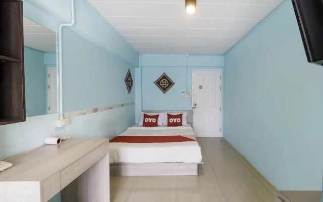 OYO 983 The Private Hotel