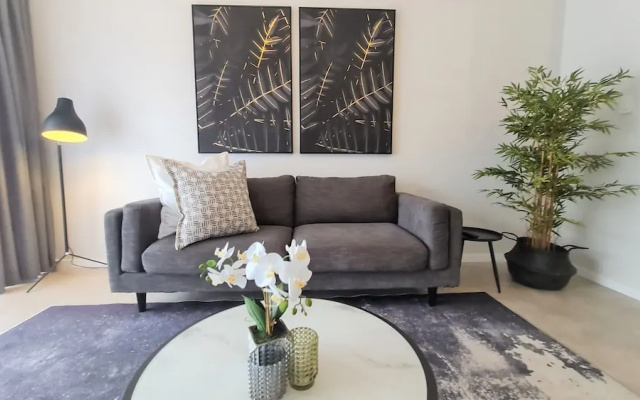 MINT Apartments Greenside
