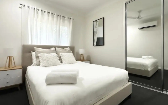 The Nook - Pet Family-friendly 4-bedroom