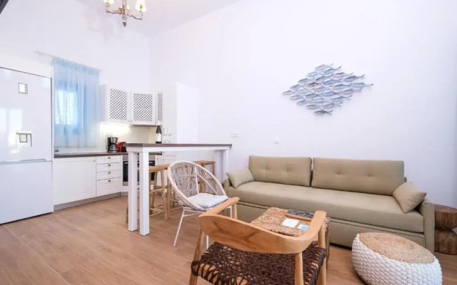 Aelia Collection Suites - Adults Only