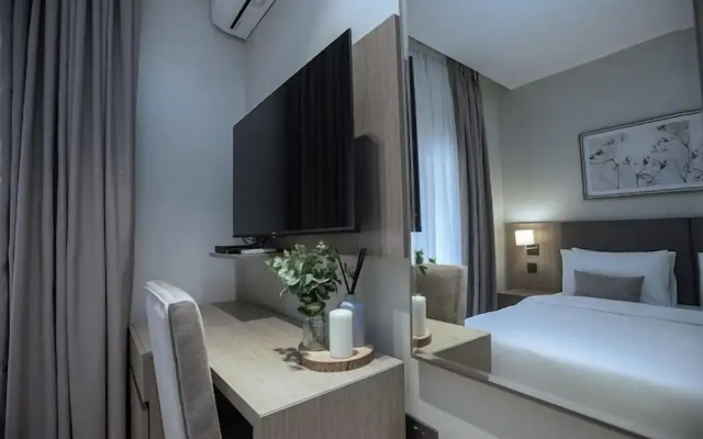 Maxx Apartments