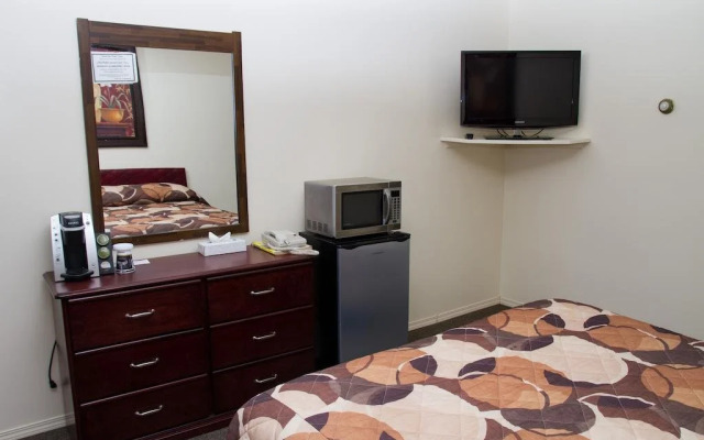 Wheel Inn Motel