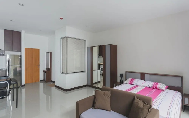 Chic Condominium