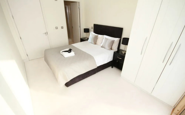 Grand Canal Quay Suite