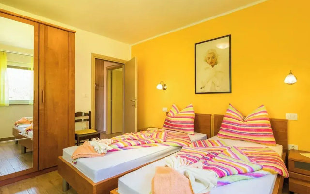 Lovely Family Bungalow With Private Pool