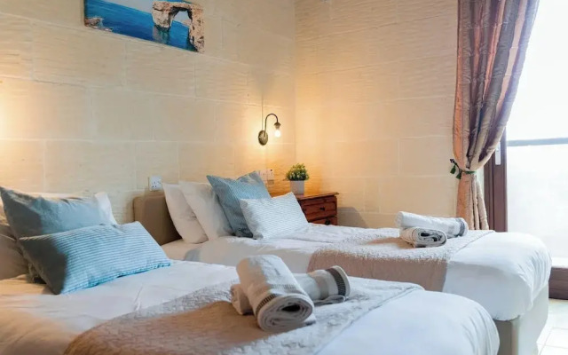 Villa Savona Sleeps 7 With Private Pool
