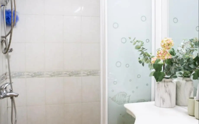 Locals Boutique Apartment Zhongshan Ba Road No.5 Branch