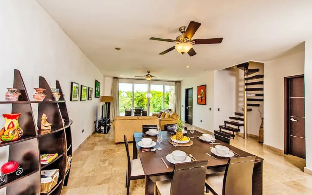 Mamitas Village PH301 by PRP