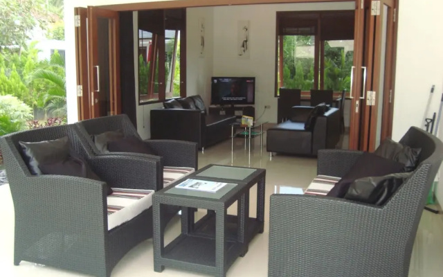 Lombok From Your Private Villa Sepuluh