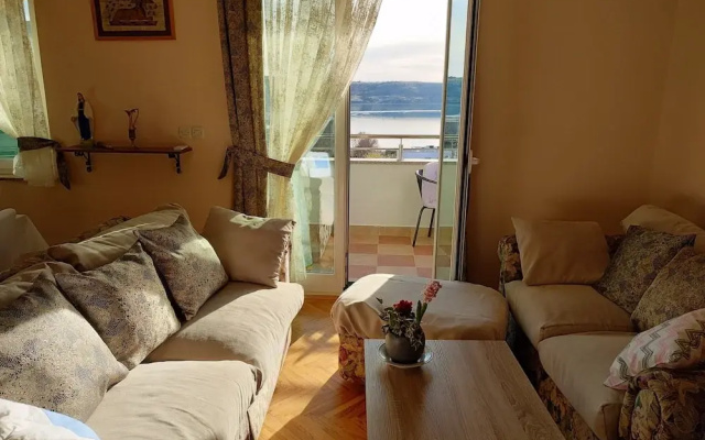 Apartment in Razanac Near Beach Rtina
