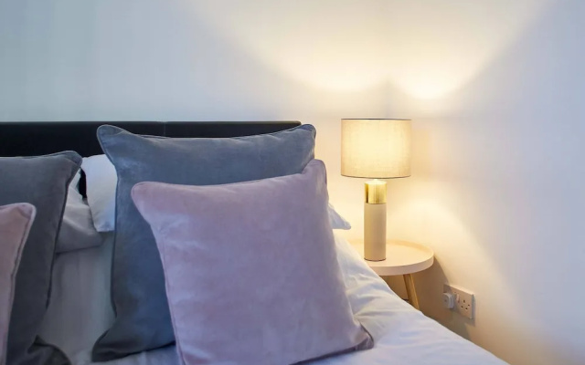 Pearl Apartment