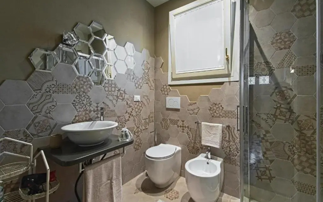 28 Alla Rotonda