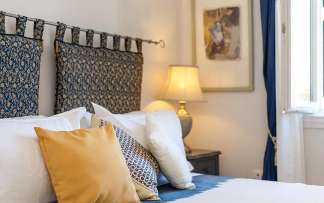 Dousmani Corfu Old Town Studio Suite