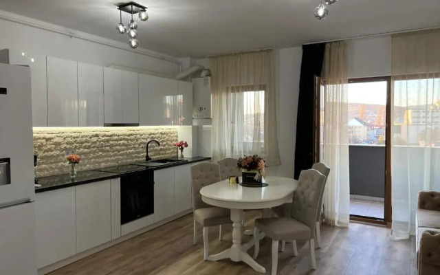R&R Apartment