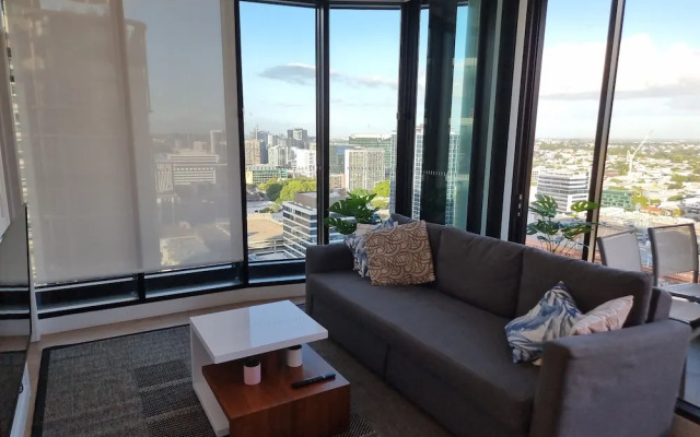 Skyline Apartment in Fortitude Valley