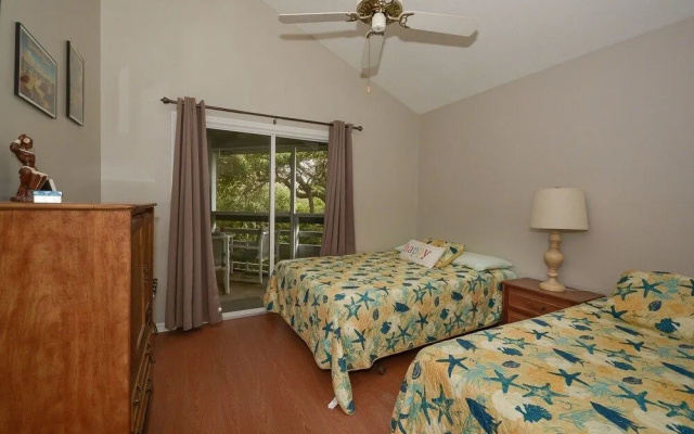 SV267 - Sea Woods by RedAwning