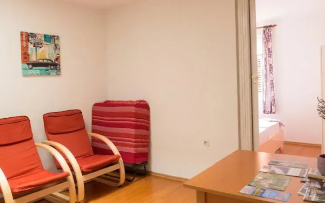 Sunshine Apartments
