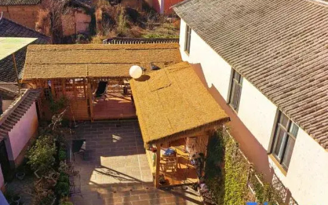 Shaxi Zhenshan Qigu Homestay