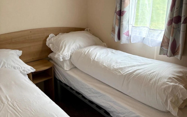 Sheena Beautiful Static Caravan Hoburne Devon Bay