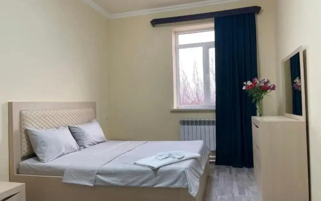 Ruz & Arian Near Zvartnots Airport