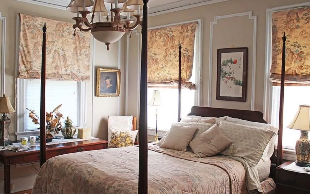 Port City Guest House