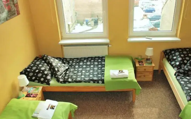 Hostel Puzzle