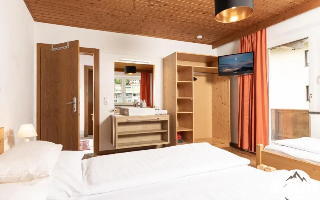 Horberg Apart