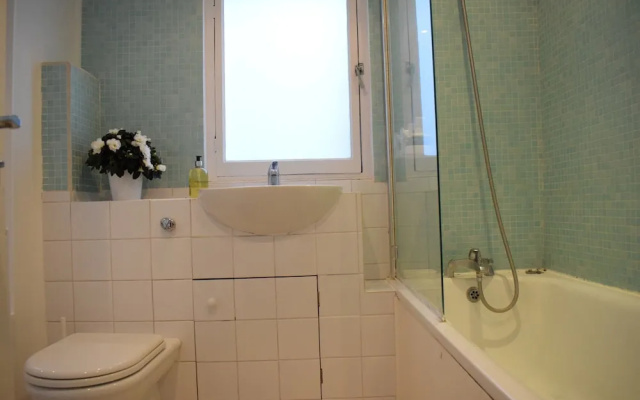2 Bedroom Property in Brixton