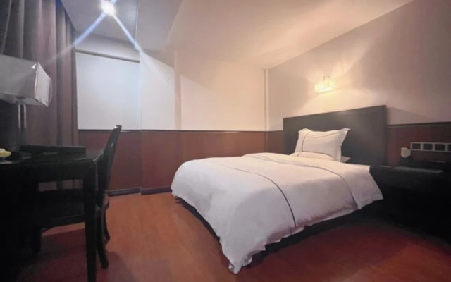 Phoenix Hotel