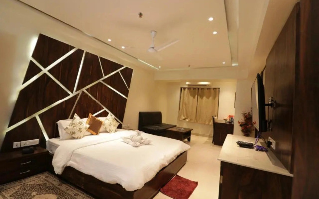 EENNRA GUEST HOUSE, Malda
