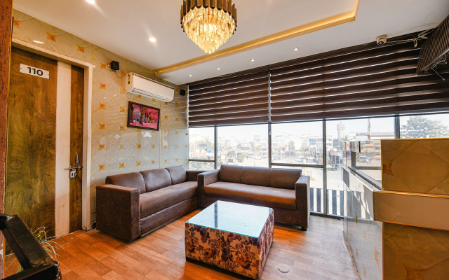 Fabhotel The Dreams
