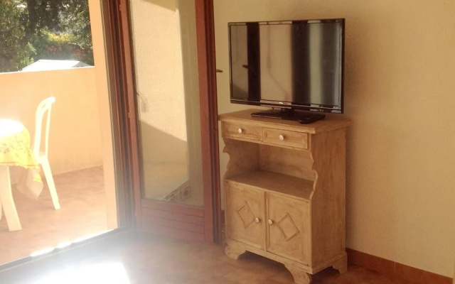 Apartment With 2 Bedrooms in Cavalaire-sur-mer, With Wonderful City Vi
