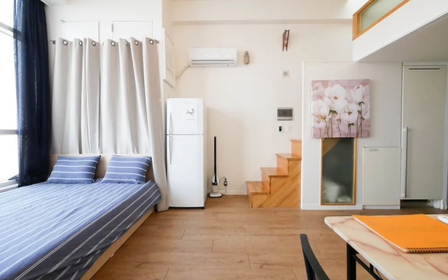 Travel House