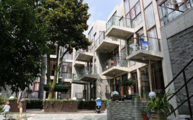 Zhujiuju Hostel