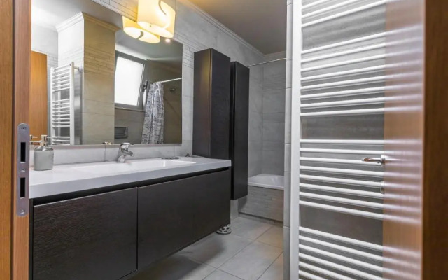 Rainbow Luxurious Villa in Ialysos