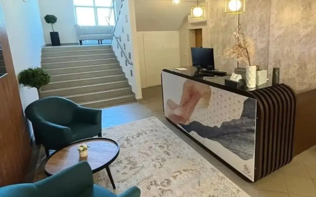 Holdvirág Hotel