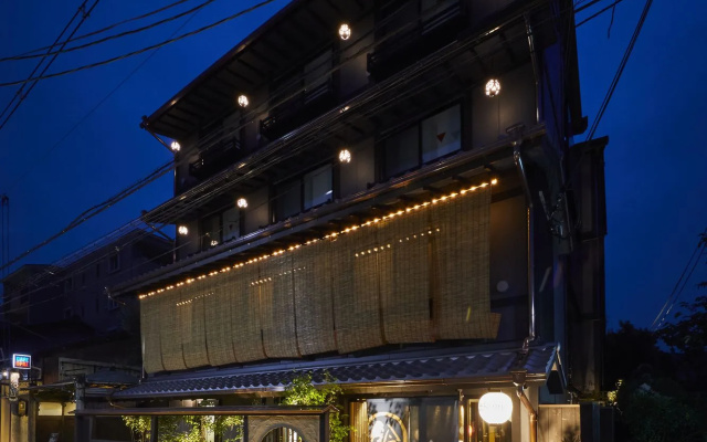 Rinn Gion Kenninji