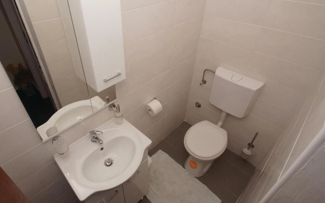 Awesome Home in Kneze With Wifi and 2 Bedrooms