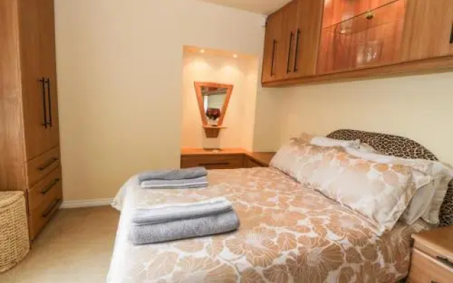 Hunters Moon Annexe