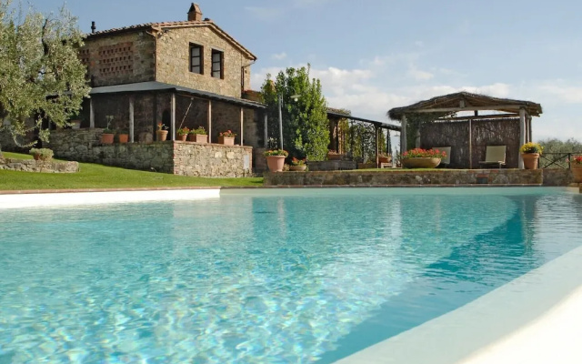 Romantic With Chianti Panorama