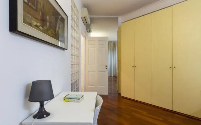 notaMI - The Wall Top Floor Apartment
