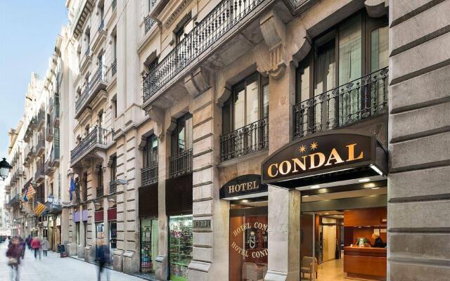 Отель Condal Hotel Испания, Барселона - 8 отзывов об отеле, цены и фото номеров - забронировать отель Condal Hotel онлайн вид на фасад