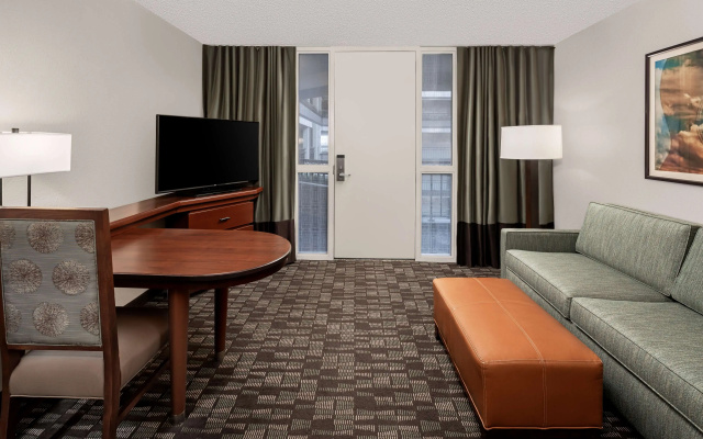 Embassy Suites by Hilton Nashville Airport