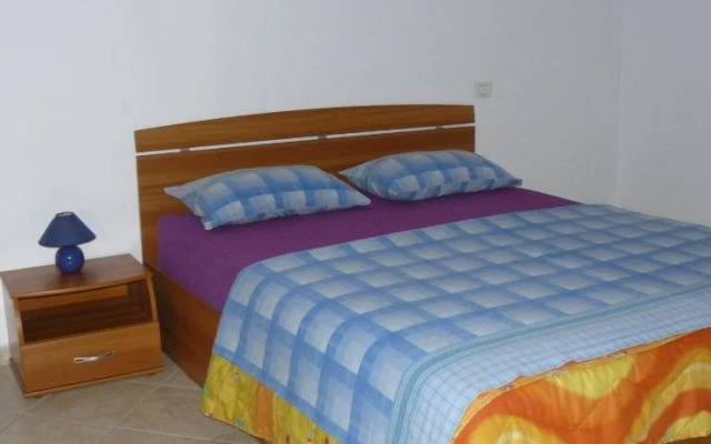 9 Suites ApartHotel