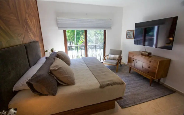 Villa Quetzal 2BR Jungle Dream with Private Pool