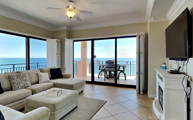 Seachase #1501W by Southern Vacation Rentals
