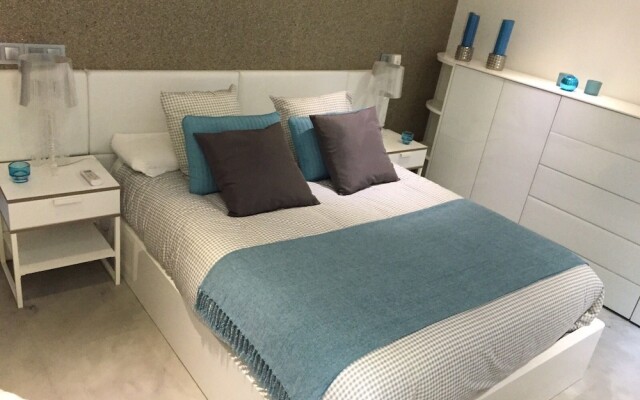 Отель Estiloso apartamento en Malasaña комната для гостей