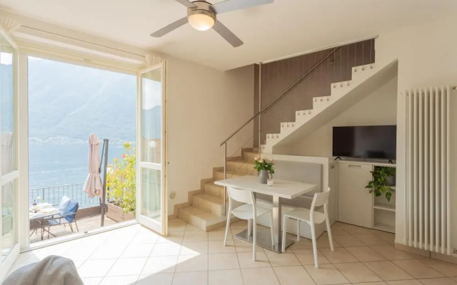 Blue Bliss Apartment