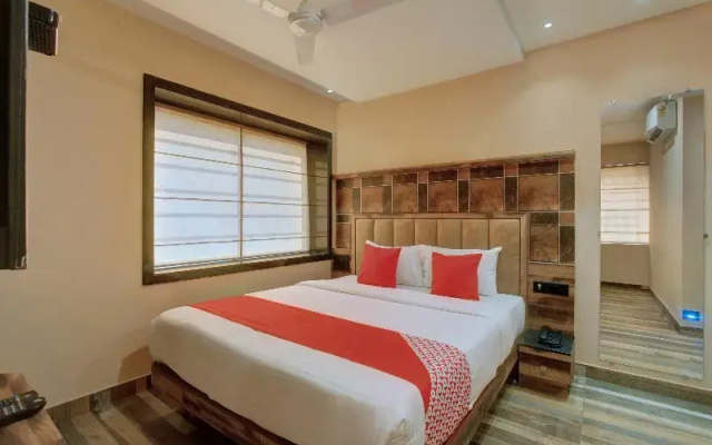 Laxman Residency