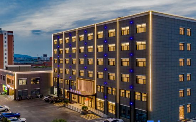 Wilton Nanling Hotel